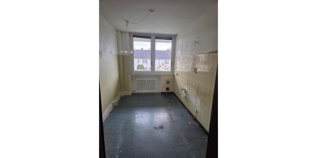 Etagenwohnung Euskirchen - 4 Zimmer, 80 m&sup2;, 1.550&euro; | Angebot:24981051