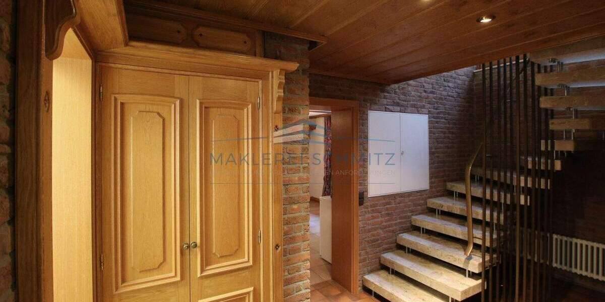 Einfamilienhaus Niederkassel - 6 Zimmer, 185 m&sup2;, 589.000&euro; | Angebot:25728257