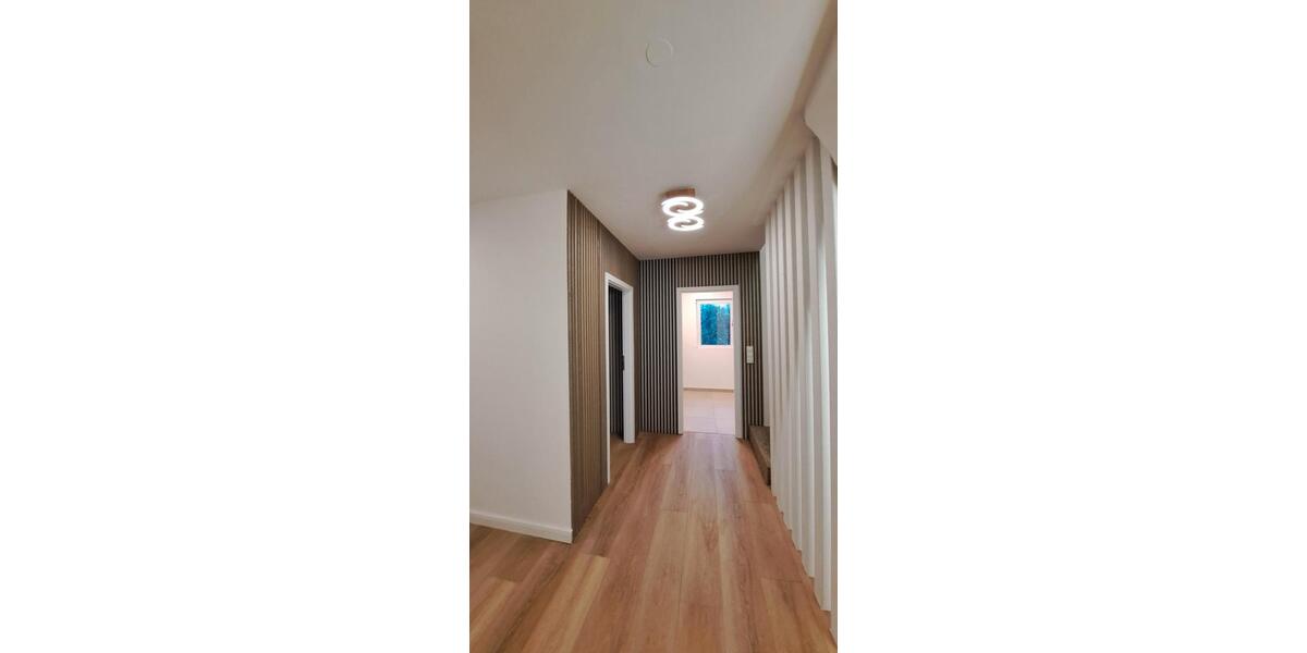 Reihenhaus Bonn Hardtberg - 7 Zimmer, 203 m&sup2;, 870.000&euro; | Angebot:26073378