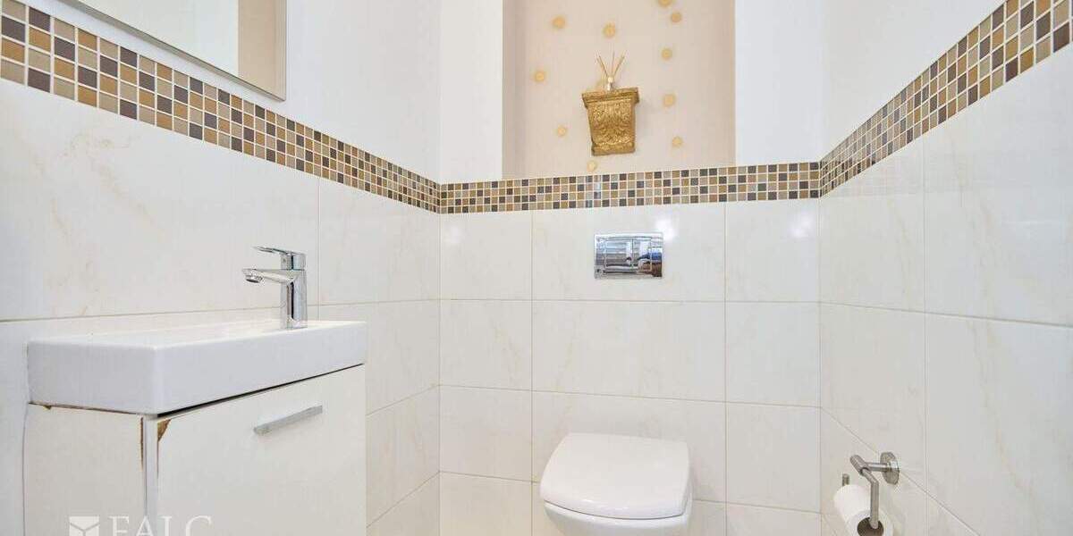 Mehrfamilienhaus, Wohnhaus Nideggen - 8 Zimmer, 180 m&sup2;, 499.000&euro; | Angebot:25864187