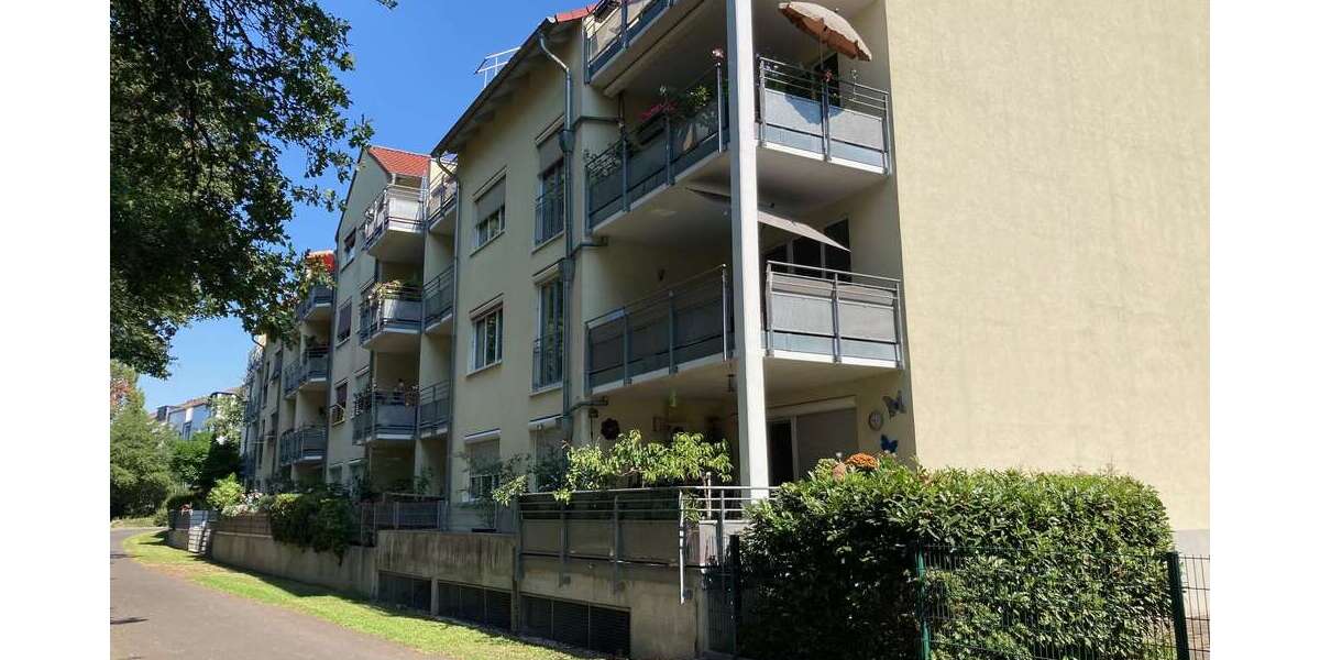 Etagenwohnung Erftstadt Liblar - 3.5 Zimmer, 98 m&sup2;, 1.270&euro; | Angebot:24471181