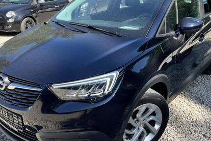 Opel Crossland (X) 99.889 km 7.690 &euro; Königswinter 53639