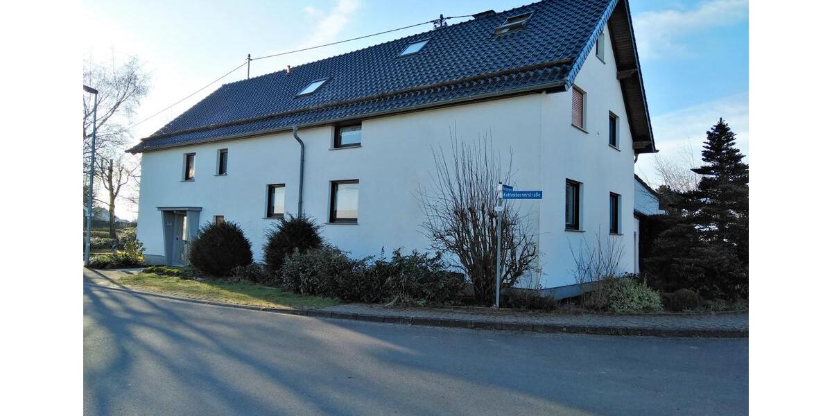 Doppelhaushälfte Schuld - 6 Zimmer, 126 m&sup2;, 1.150&euro; | Angebot:26016005