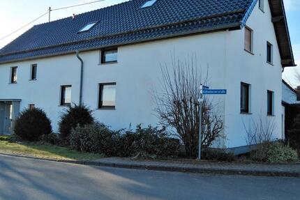 Haus Schuld - 6 Zimmer, 126 m&sup2;, 1.150&euro; | Angebot:26016005