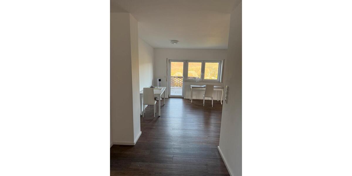 Dachgeschoßwohnung Bonn Hardtberg - 3 Zimmer, 105 m&sup2;, 1.000&euro; | Angebot:26048891