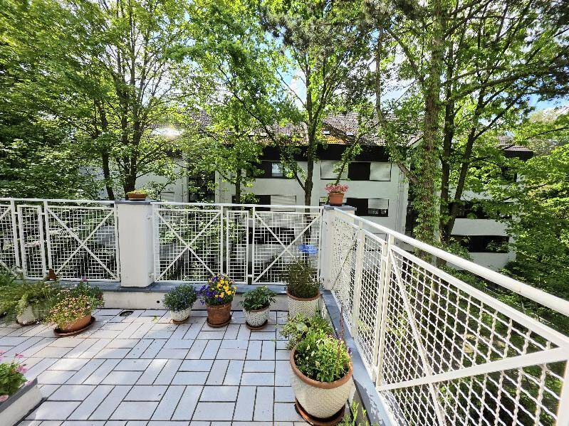 Etagenwohnung Bonn Heiderhof - 2 Zimmer, 73 m&sup2;, 320.000&euro; | Angebot:26657752