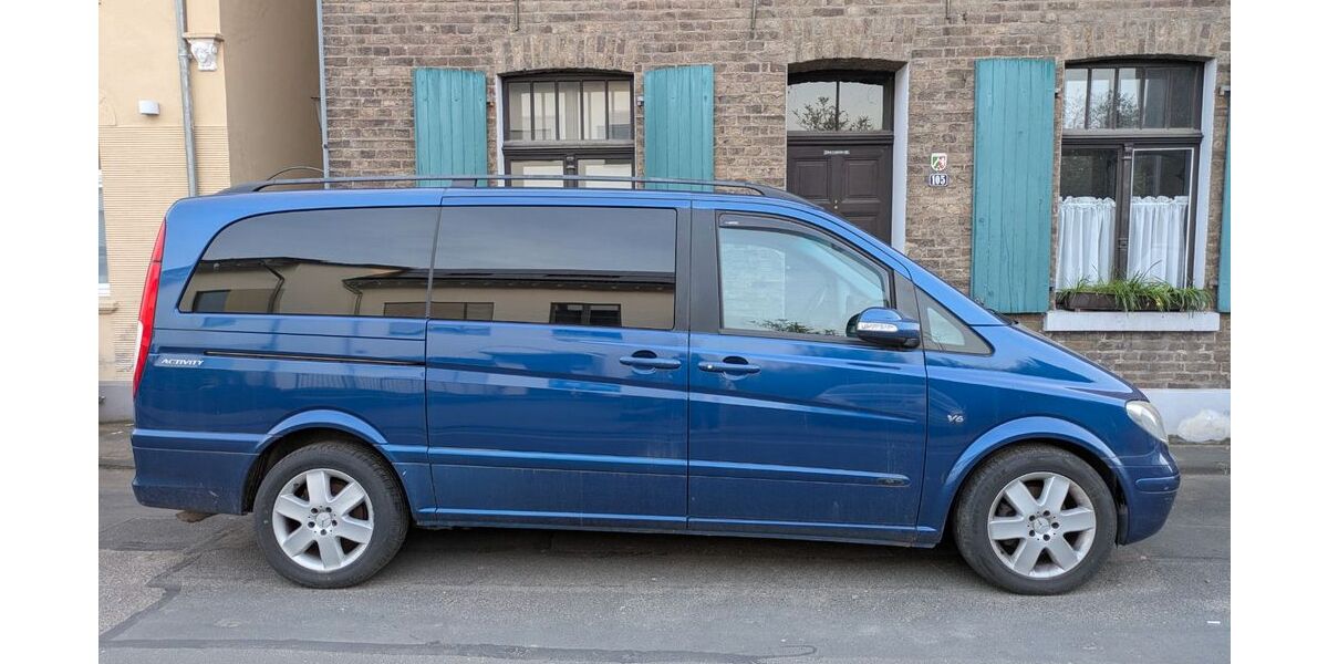 Mercedes-Benz Viano 252.000 km 9.300 &euro; Bornheim 53332