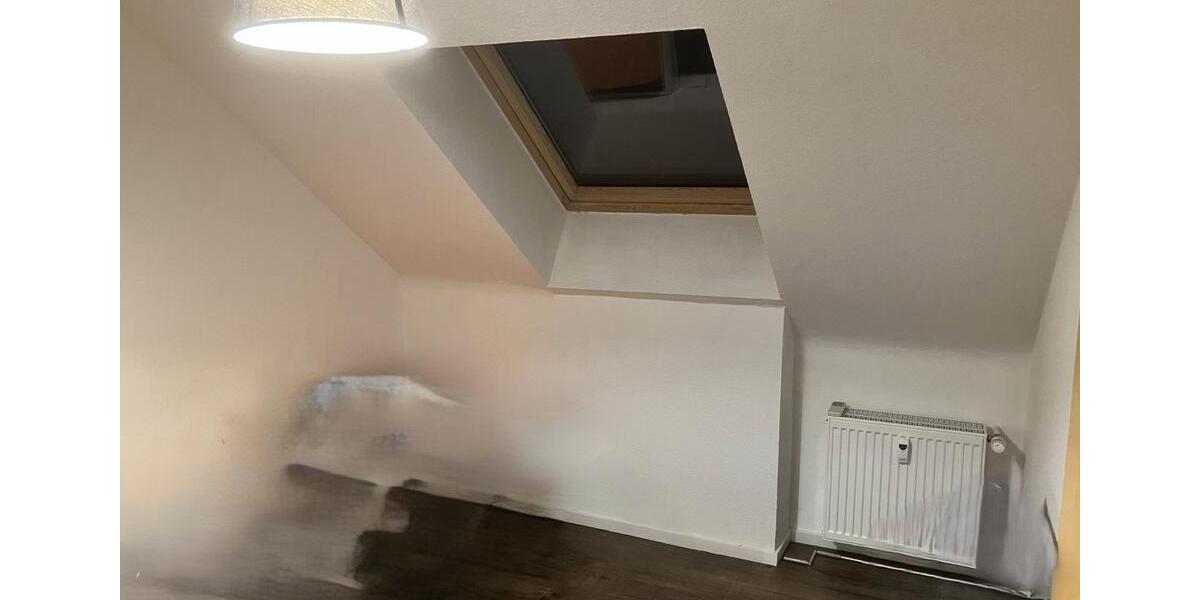 Dachgeschoßwohnung Bornheim - 3 Zimmer, 54 m&sup2;, 707&euro; | Angebot:25981073