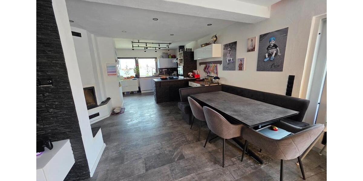 Einfamilienhaus Schleiden - 7 Zimmer, 184 m&sup2;, 440.000&euro; | Angebot:26699743