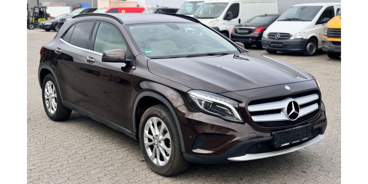 Mercedes-Benz GLA 220 216.050 km 11.950 &euro; Bornheim 53332