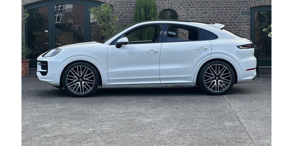 Porsche Cayenne 15.900 km 109.790 &euro; Frechen (bei Köln) 50226