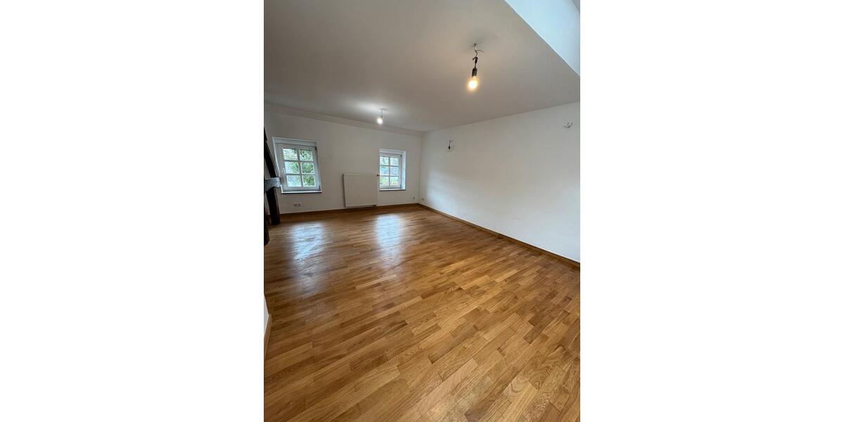 Einfamilienhaus Schleiden - 4 Zimmer, 124 m&sup2;, 1.200&euro; | Angebot:25871383