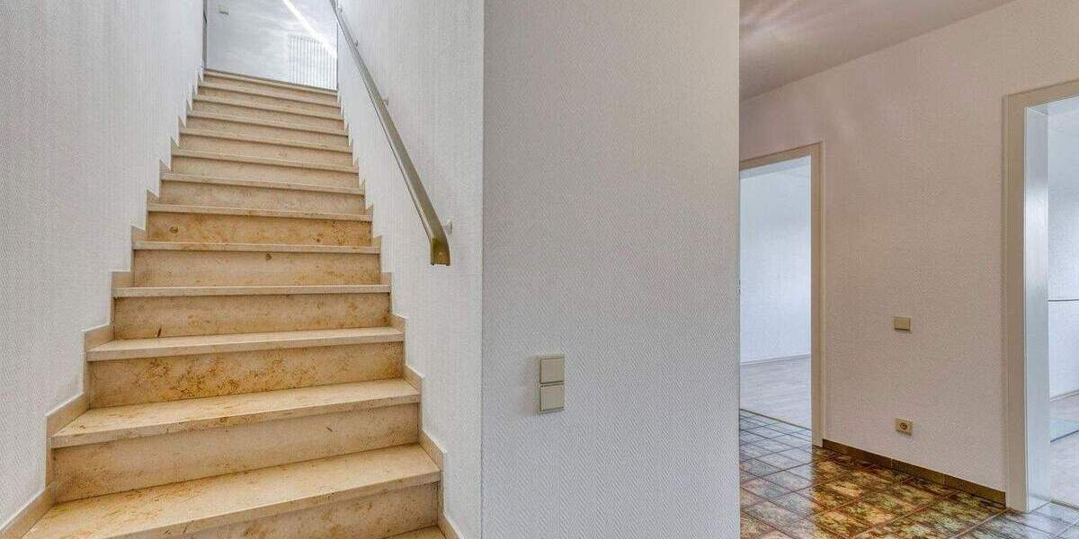 Einfamilienhaus Wachtberg Niederbachem Niederbachem - 6 Zimmer, 206 m&sup2;, 680.000&euro; | Angebot:25781559