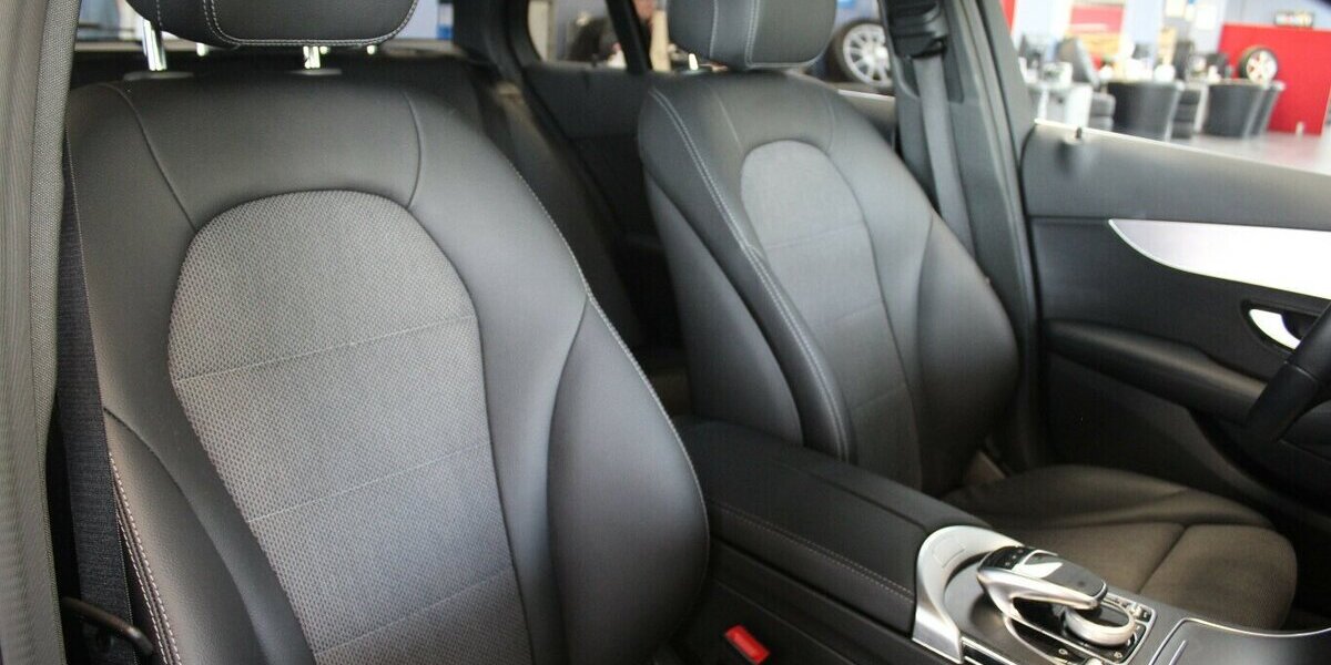 Mercedes-Benz C 300 e T 9G-Tronic Avantgarde 21.318 km 28.480 &euro; Euskirchen 53881