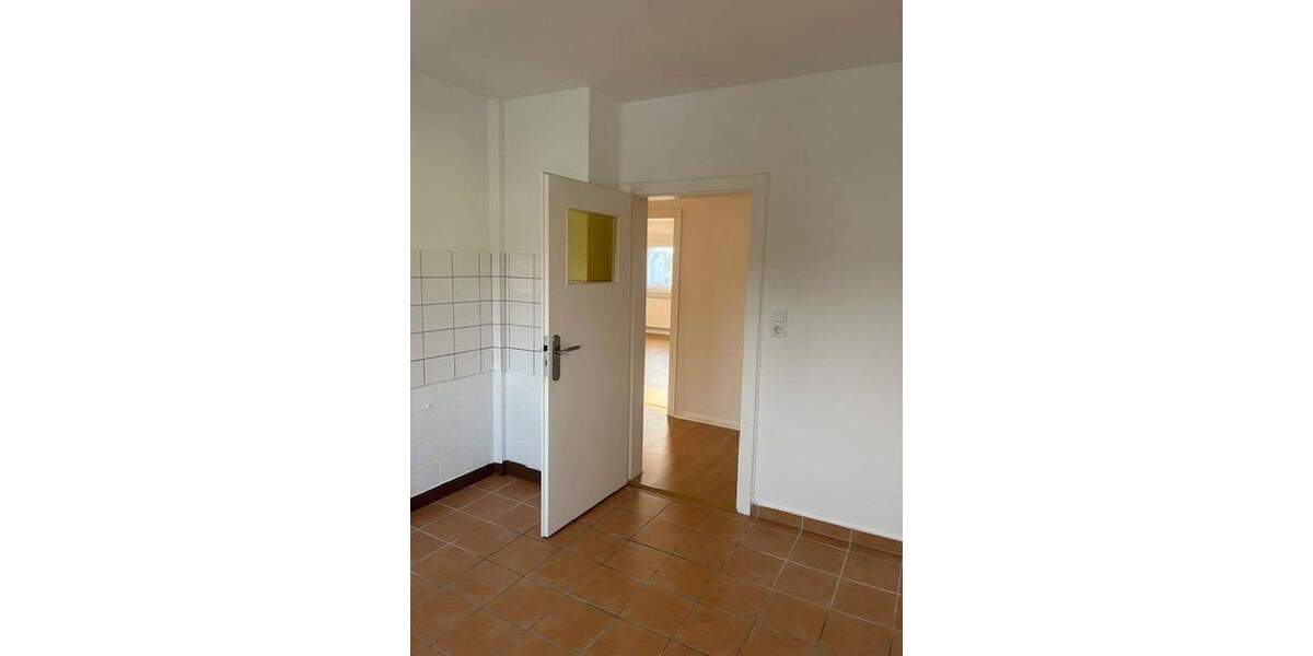 Etagenwohnung Hameln Nordstadt - 3 Zimmer, 81 m&sup2;, 735&euro; | Angebot:25752905