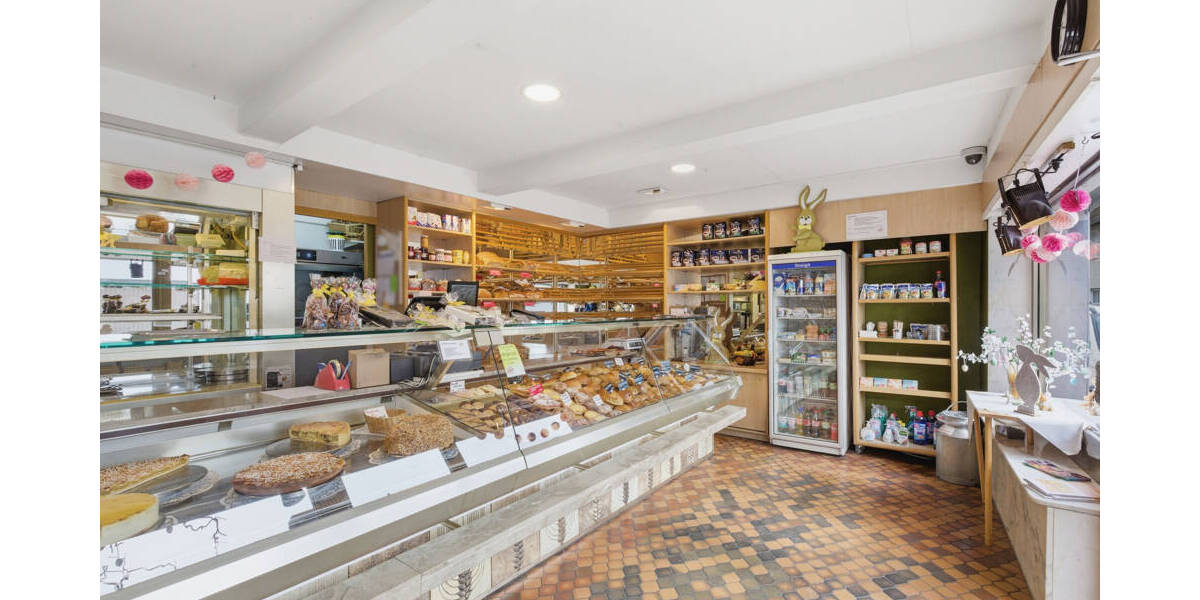 Mehrfamilienhaus, Wohnhaus Bornheim Waldorf - 8 Zimmer, 166 m&sup2;, 295.000&euro; | Angebot:26037146