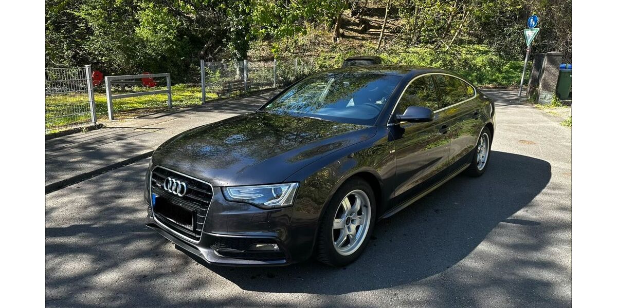 Audi A5 147.100 km 17.000 &euro; Bonn 53227