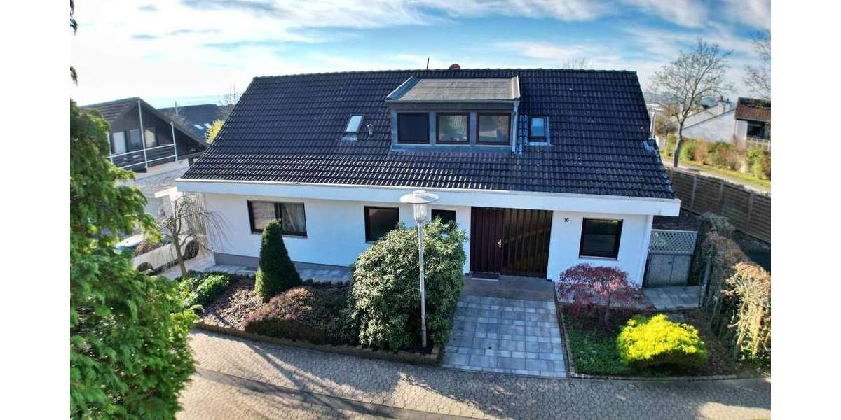 Einfamilienhaus Meckenheim - 9 Zimmer, 220 m&sup2;, 569.000&euro; | Angebot:25400990