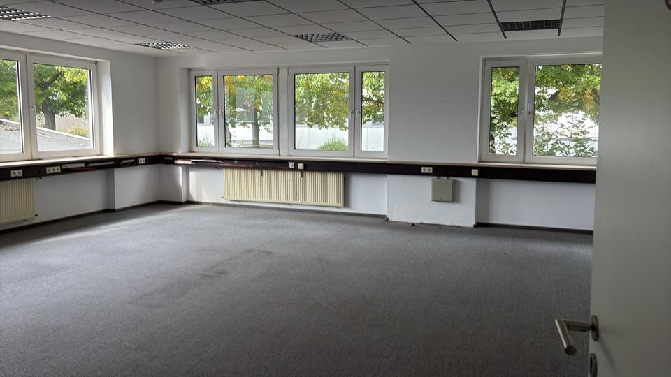 Gewerbeobjekt Meckenheim - 365&euro; | Angebot:22895560