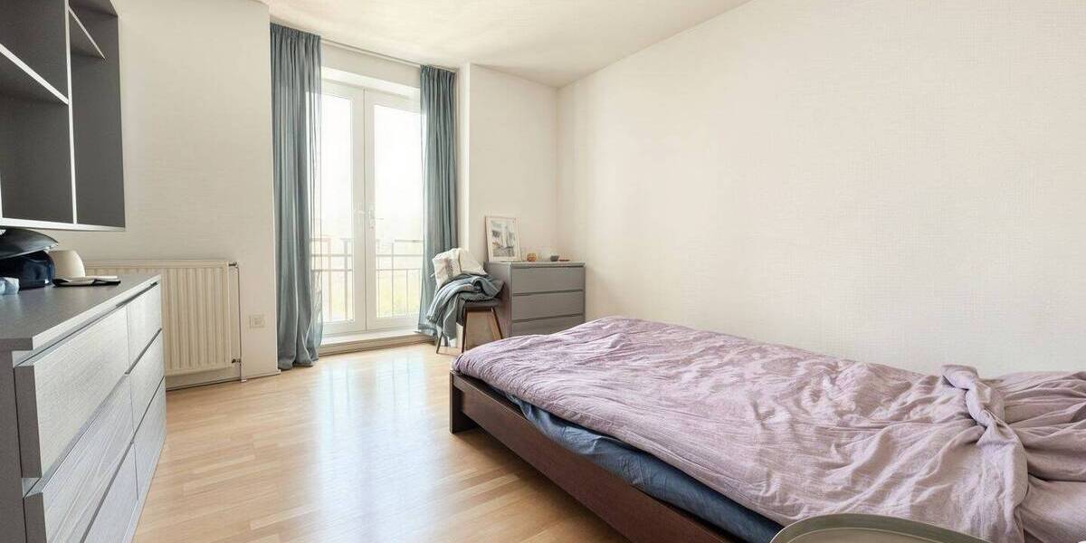 Etagenwohnung Bonn Zentrum - 3 Zimmer, 102 m&sup2;, 449.000&euro; | Angebot:25678046