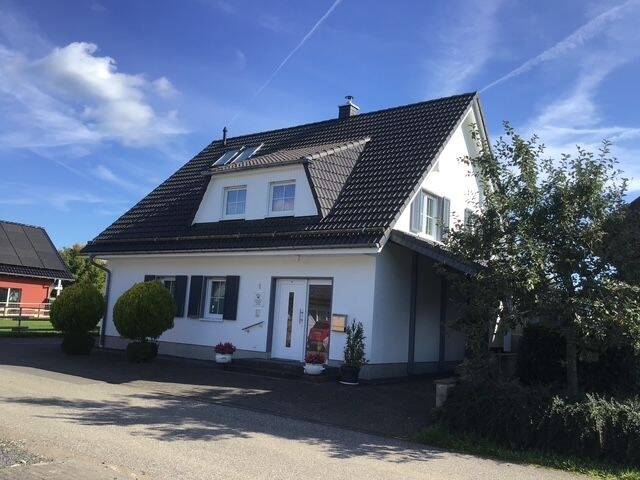 Einfamilienhaus Nettersheim Marmagen - 1 Zimmer, 340 m&sup2;, 839.000&euro; | Angebot:25667443