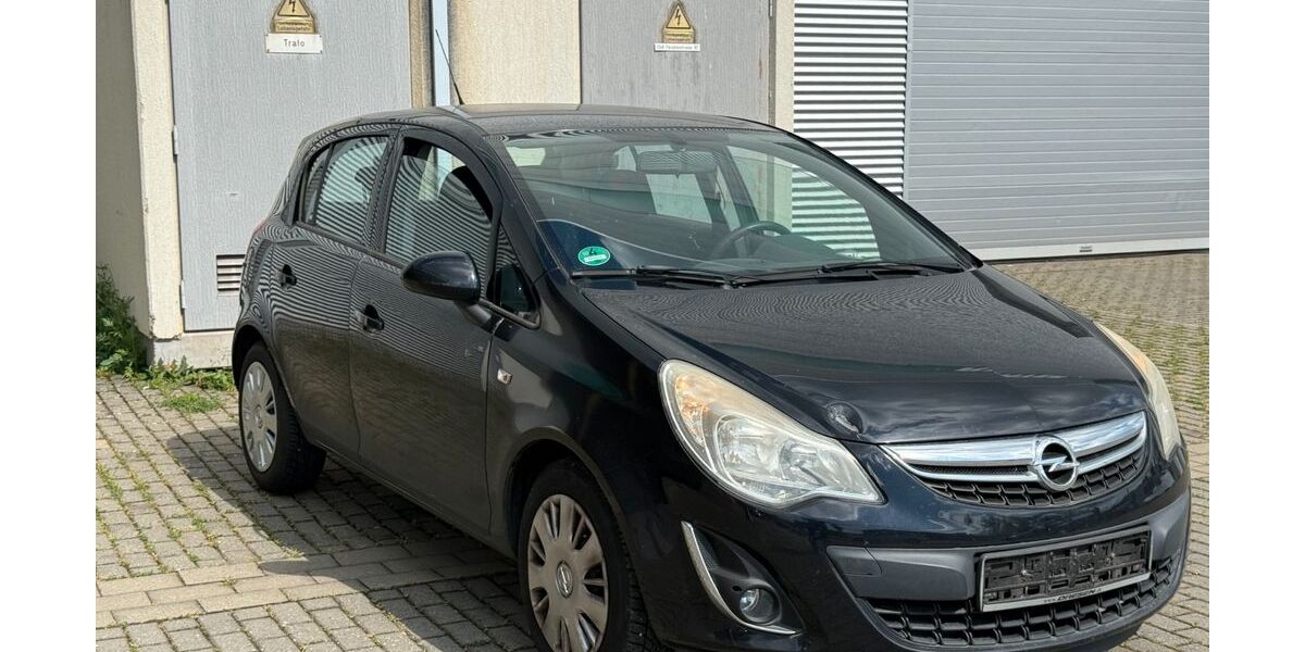 Opel Corsa 114.884 km 2.700 &euro; Düren 52351