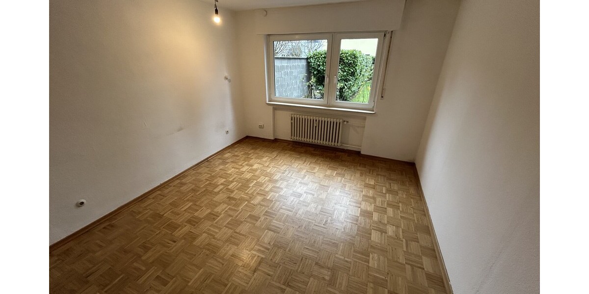 Neuer Preis ! Im April können Sie einziehen. PROVISIONSFREI für Käufer. - Doppelhaushälfte Bonn Kessenich | Angebot:23760863