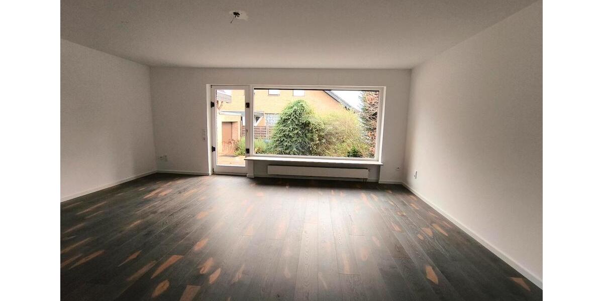 Erdgeschoßwohnung Mechernich - 3 Zimmer, 150 m&sup2;, 1.500&euro; | Angebot:23838632