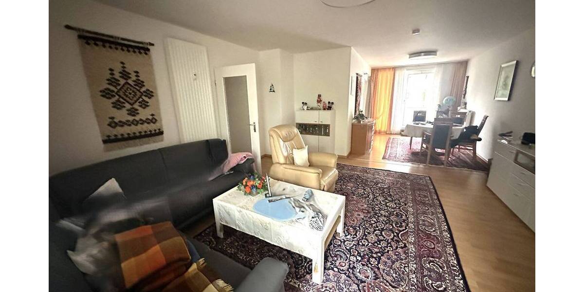 Etagenwohnung Düren - 3 Zimmer, 82 m&sup2;, 189.000&euro; | Angebot:26628922