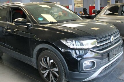VW T-Cross 1.5 TSi ACT OPF DSG Active 151.158 km 14.980 &euro; Euskirchen 53881