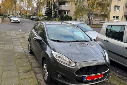 Ford Fiesta 85.000 km 6.900 &euro; Bonn 53227