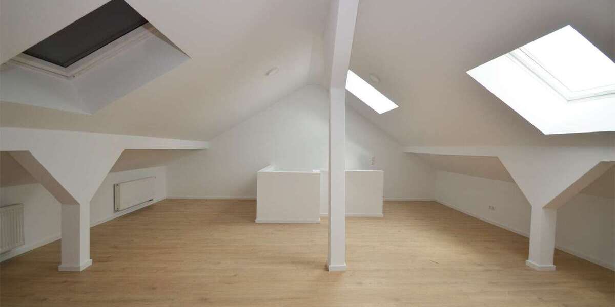 Etagenwohnung Wesseling - 3 Zimmer, 106 m&sup2;, 1.150&euro; | Angebot:22628320