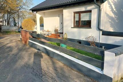 Haus Rheinbach - 5 Zimmer, 90 m&sup2;, 420.000&euro; | Angebot:23468130