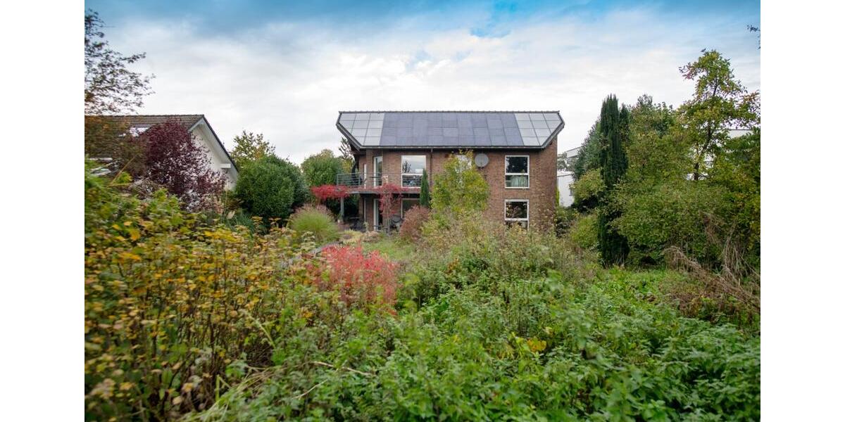 Einfamilienhaus Königswinter - 8 Zimmer, 215 m&sup2;, 929.000&euro; | Angebot:25649369