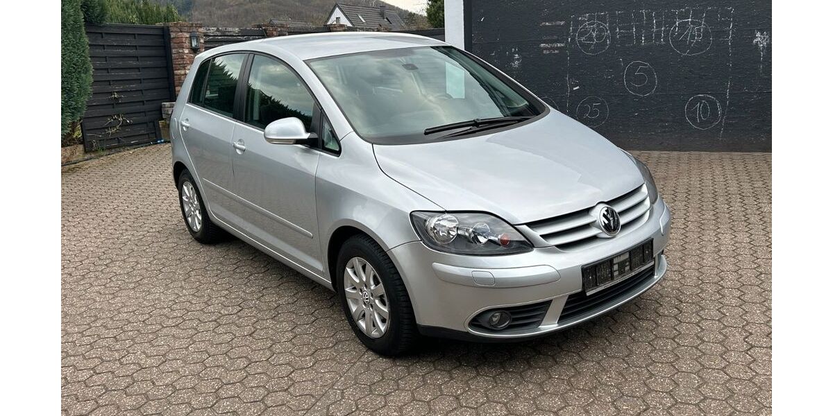 VW Golf Plus 103.896 km 4.999 &euro; Kreuzau 52372