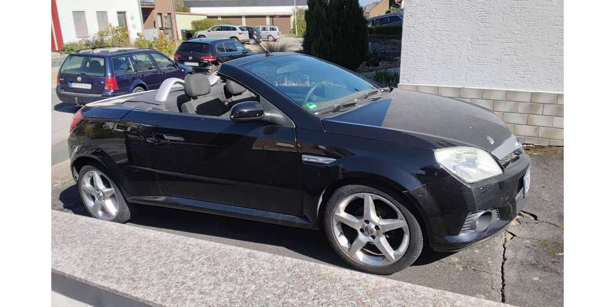 Opel Tigra 108.741 km 1.950 &euro; Nörvenich 52388