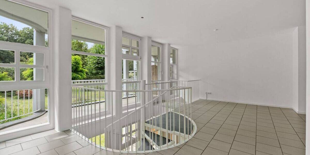 Etagenwohnung Bonn Beuel - 3 Zimmer, 100 m&sup2;, 429.000&euro; | Angebot:26107074