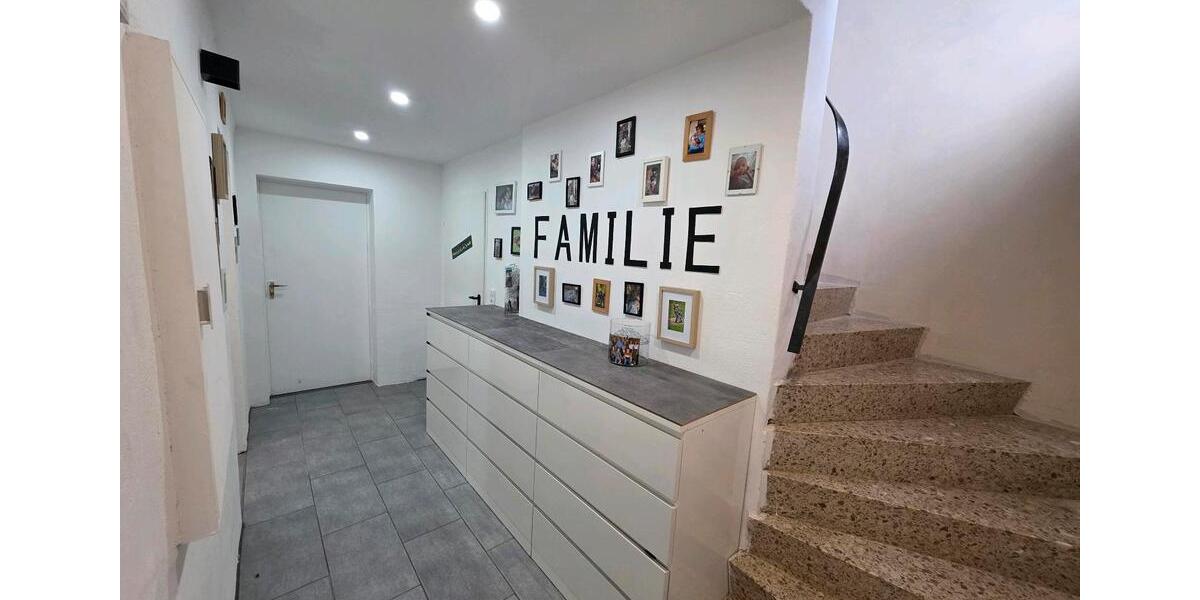 Einfamilienhaus Schleiden - 7 Zimmer, 184 m&sup2;, 399.000&euro; | Angebot:27024629