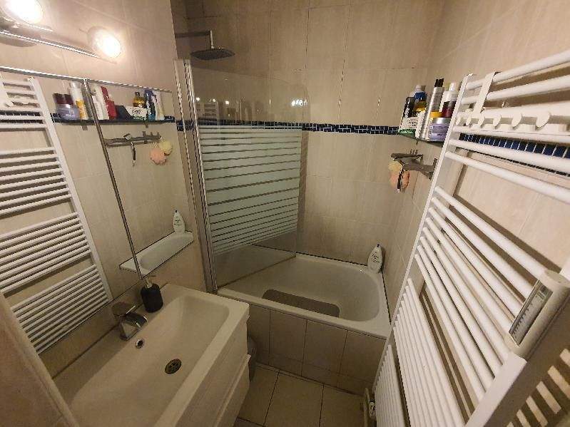 Etagenwohnung Niederkassel Lülsdorf - 3 Zimmer, 73 m&sup2;, 140.000&euro; | Angebot:25737039