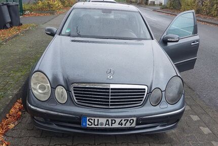 Mercedes-Benz E 270 354.461 km 1.900 &euro; Niederkassel 53859