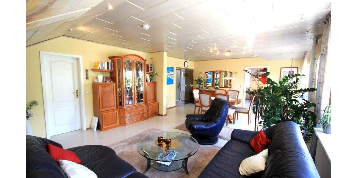 Einfamilienhaus Erftstadt-Köttingen Lechenich - 6 Zimmer, 220 m&sup2;, 485.000&euro; | Angebot:25776997