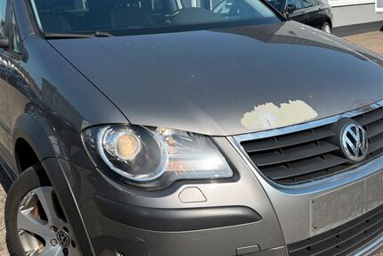 VW Touran 196.429 km 3.490 &euro; Brühl bei Köln 50321
