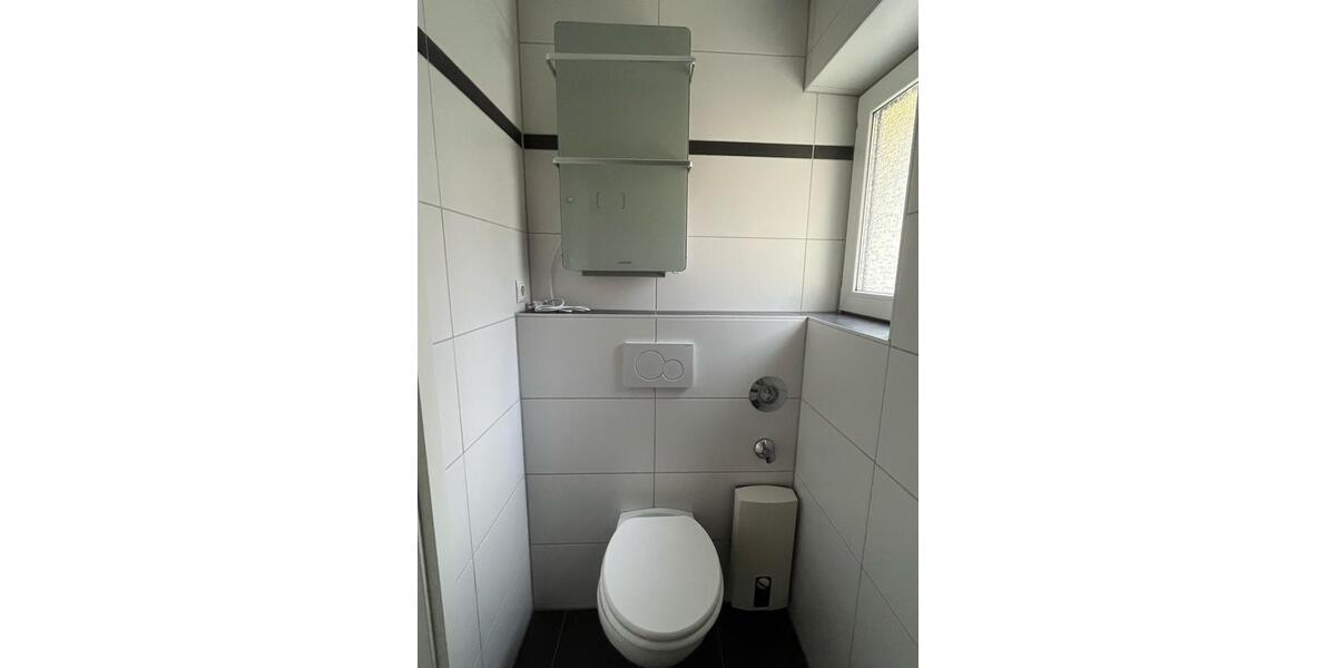 Dachgeschoßwohnung Bad Neuenahr-Ahrweiler Ahrweiler - 2 Zimmer, 52 m&sup2;, 490&euro; | Angebot:26029673