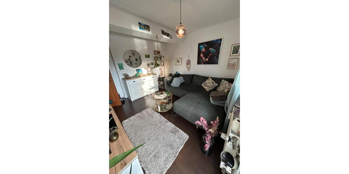 Dachgeschoßwohnung Hürth - 2.5 Zimmer, 55 m&sup2;, 1.000&euro; | Angebot:25081418