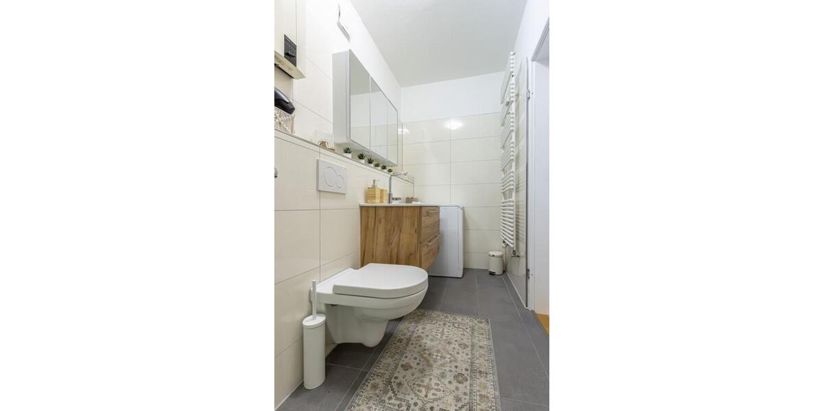 Etagenwohnung Bonn Tannenbusch - 2 Zimmer, 78 m&sup2;, 1.875&euro; | Angebot:25580155