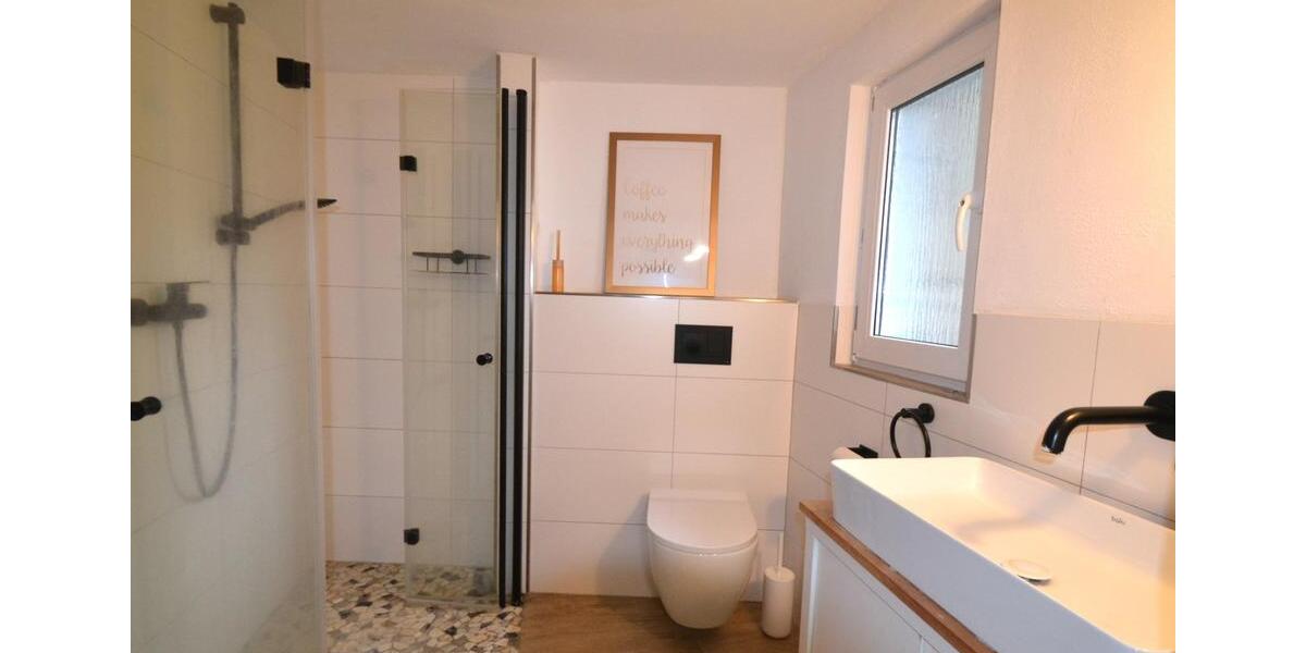 Einfamilienhaus Königswinter - 7 Zimmer, 185 m&sup2;, 449.000&euro; | Angebot:25318677