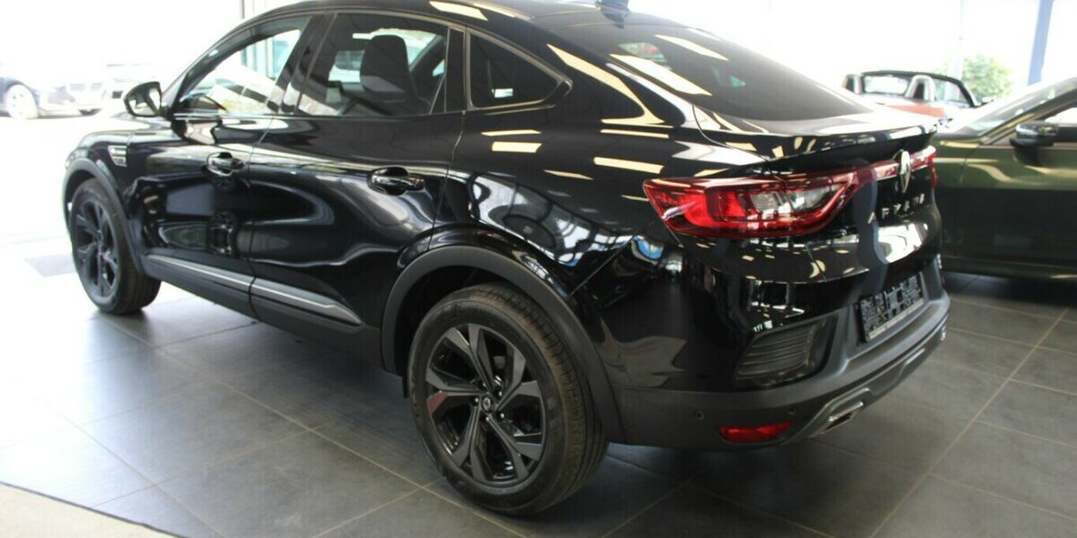 Renault Arkana TCe RS Line 160 EDC 82.914 km 18.980 &euro; Euskirchen 53881