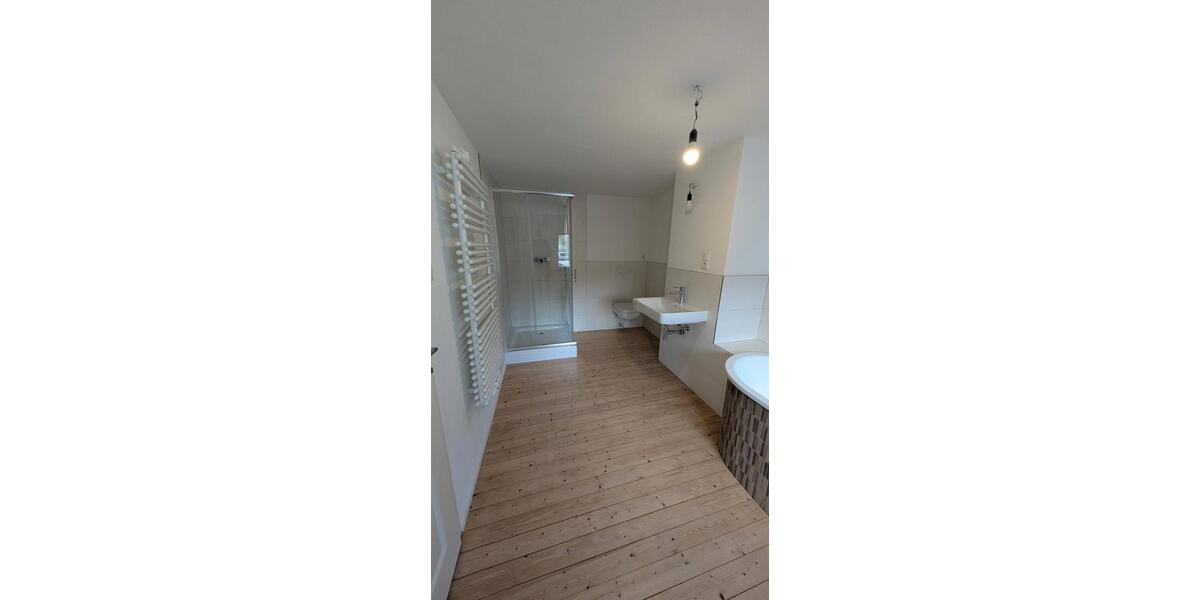 Einfamilienhaus Schleiden - 6 Zimmer, 180 m&sup2;, 1.490&euro; | Angebot:26135305