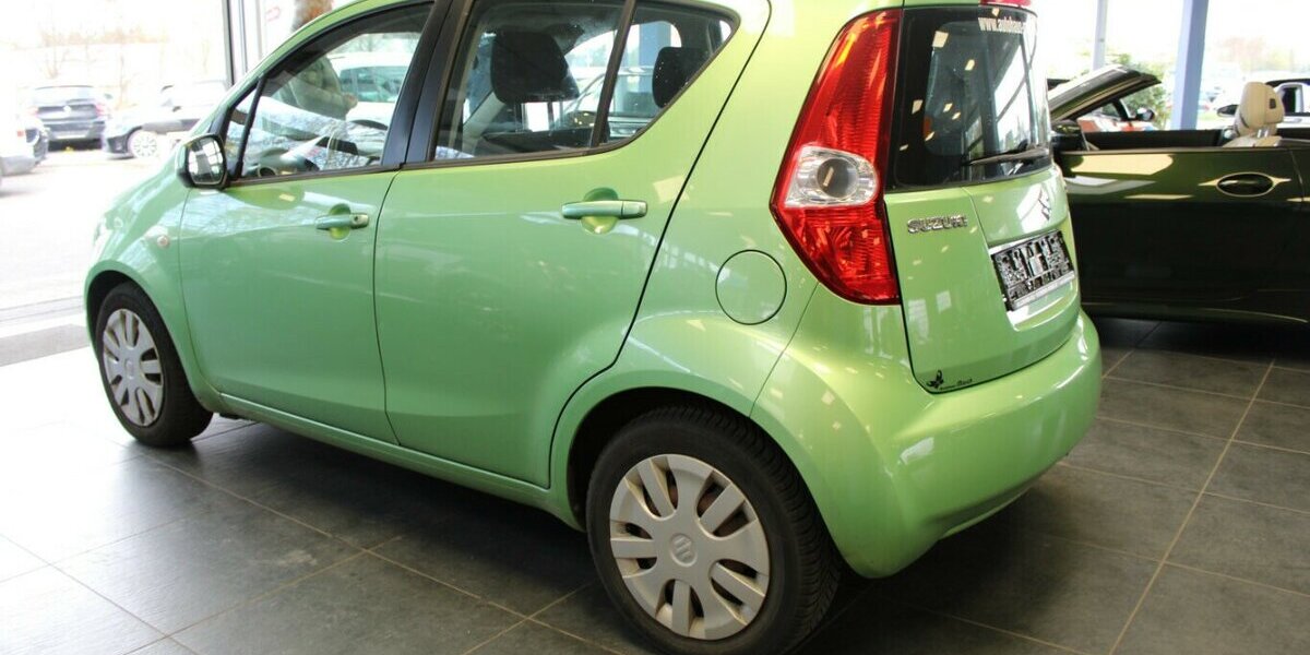 Suzuki Splash 1.0 - 5-Türig - Klima - 61.891 km 3.980 &euro; Euskirchen 53881