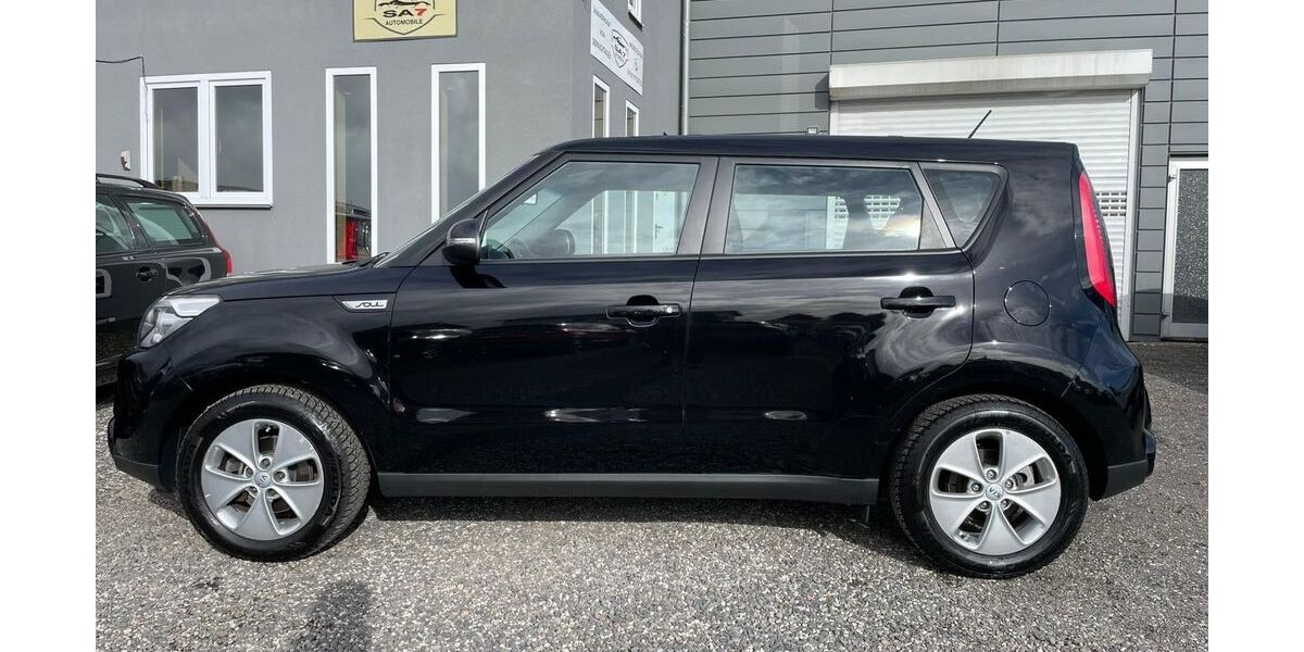 Kia Soul 90.000 km 8.490 &euro; Euskirchen 53881